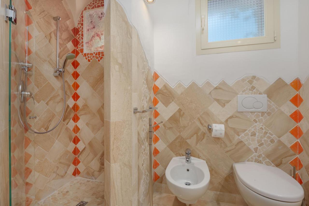 Villetta D'Arancia - Sherdenia Luxury Apartments مارينيلاّ المظهر الخارجي الصورة