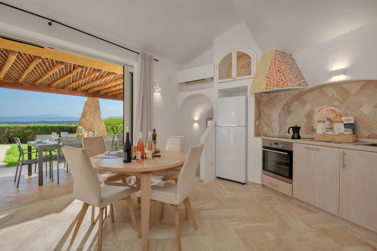 Villetta D'Arancia - Sherdenia Luxury Apartments مارينيلاّ المظهر الخارجي الصورة