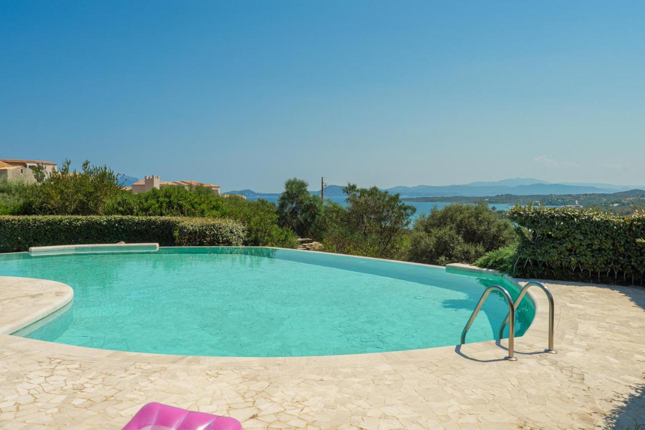 Villetta D'Arancia - Sherdenia Luxury Apartments مارينيلاّ المظهر الخارجي الصورة